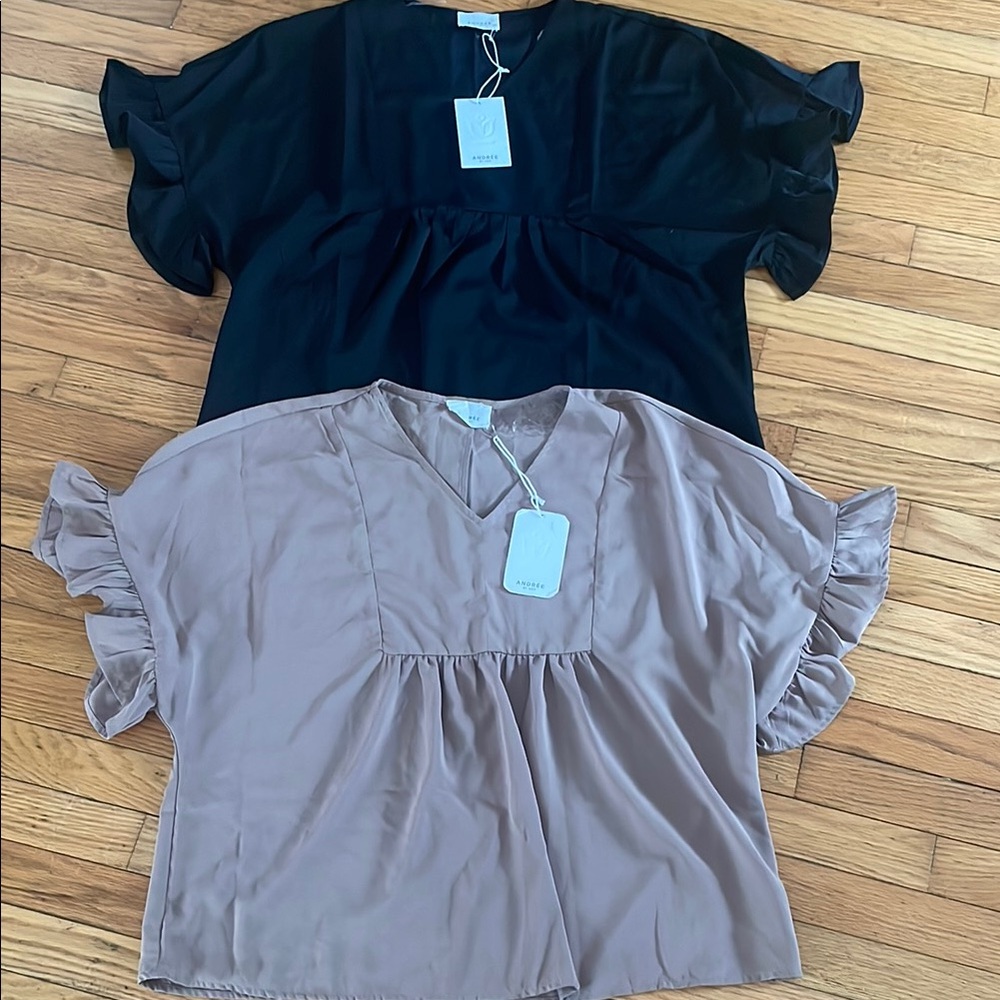 NWT Andree by Unit Women's Black and Tan Tops Small